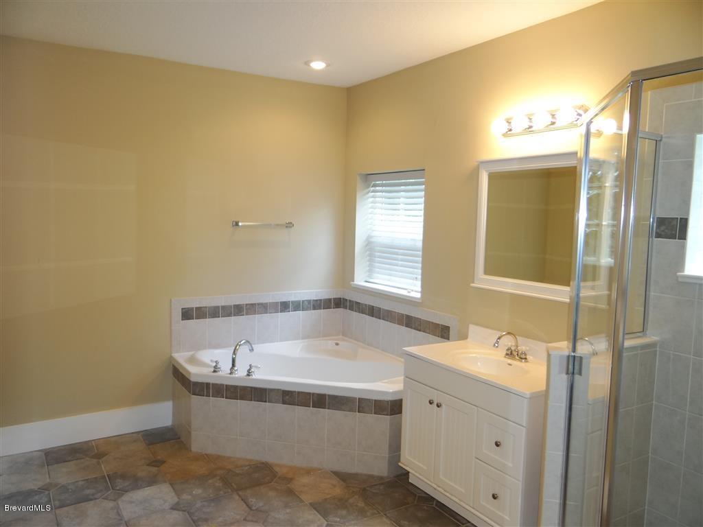 3230 Dairy Road Melbourne, FL 32904 - Photo 14 of 28 9