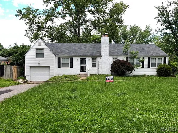 $1,750 | 1587 Farmview Avenue, St. Louis, MO 63138