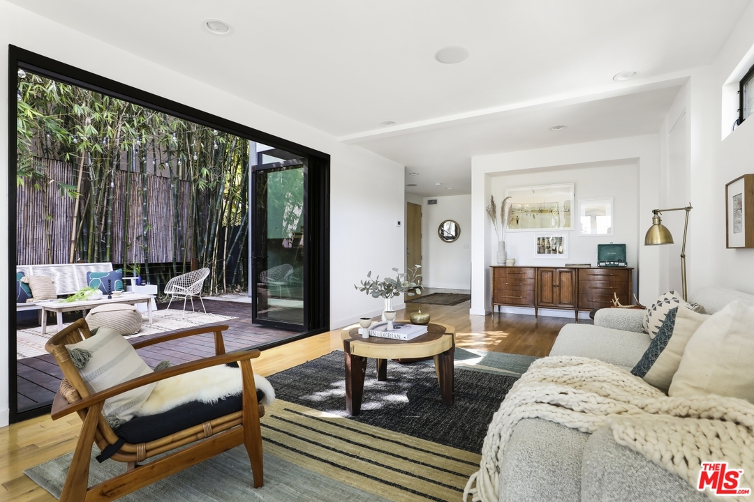 1508 Elevado Street Los Angeles, CA 90026 - Photo 2 of 38