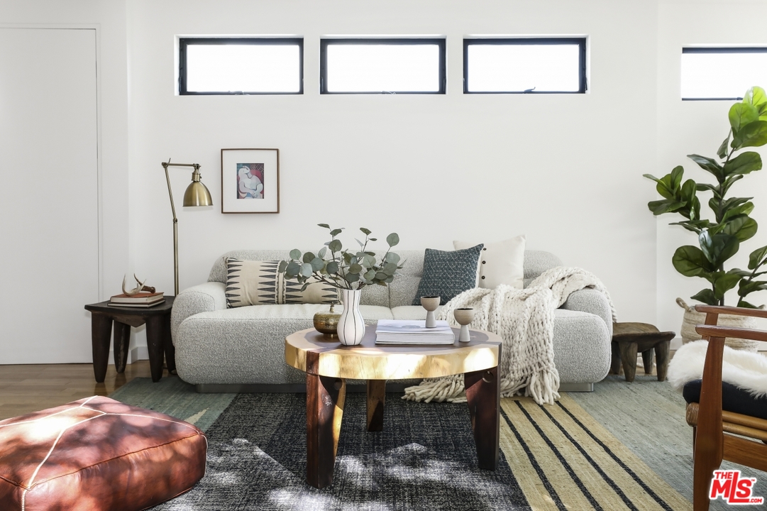 1508 Elevado Street Los Angeles, CA 90026 - Photo 7 of 38