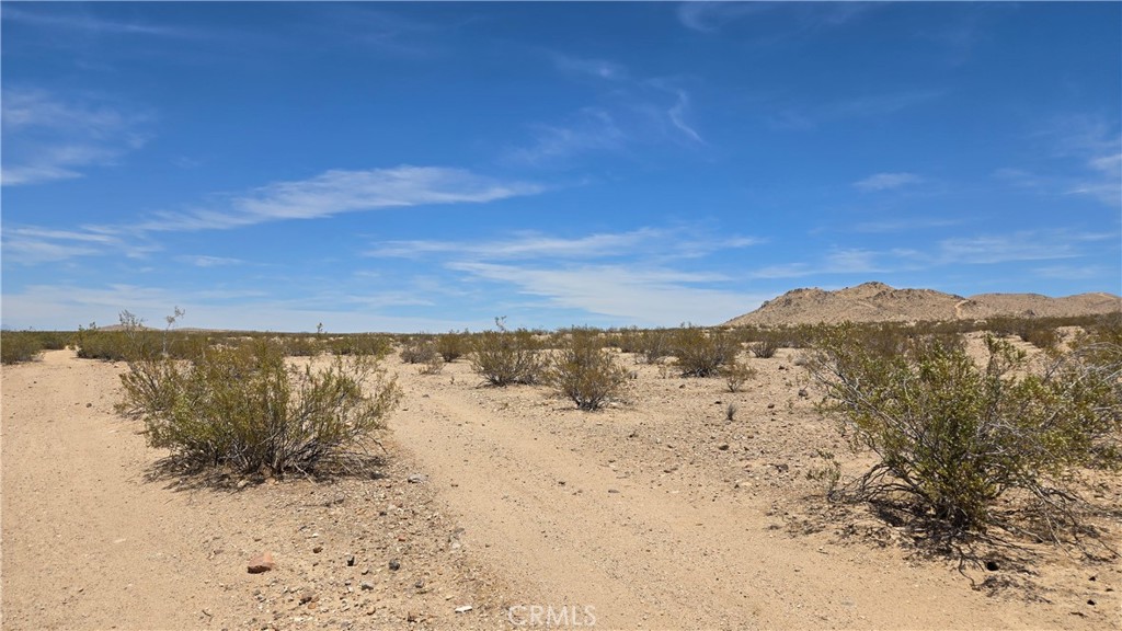 0 Vicinity 160th Street Edwards, CA 93523 - Photo 2 of 18 a view of ocean view and mountain