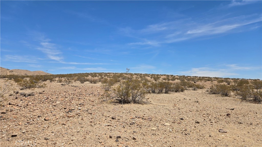 0 Vicinity 160th Street Edwards, CA 93523 - Photo 4 of 18 a view of lot of snow on the beach
