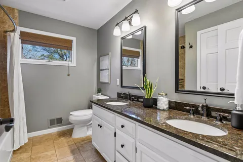 $875,000 | 3015 Olive Lane North, Plymouth, MN 55447