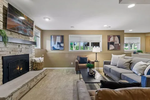 $875,000 | 3015 Olive Lane North, Plymouth, MN 55447