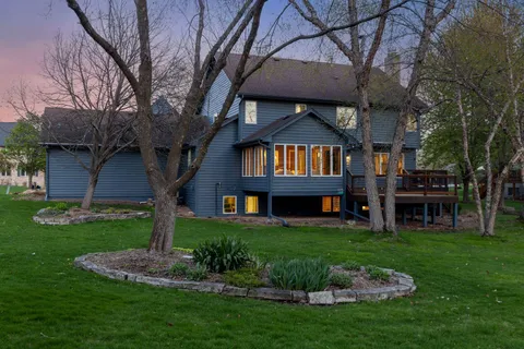 $875,000 | 3015 Olive Lane North, Plymouth, MN 55447