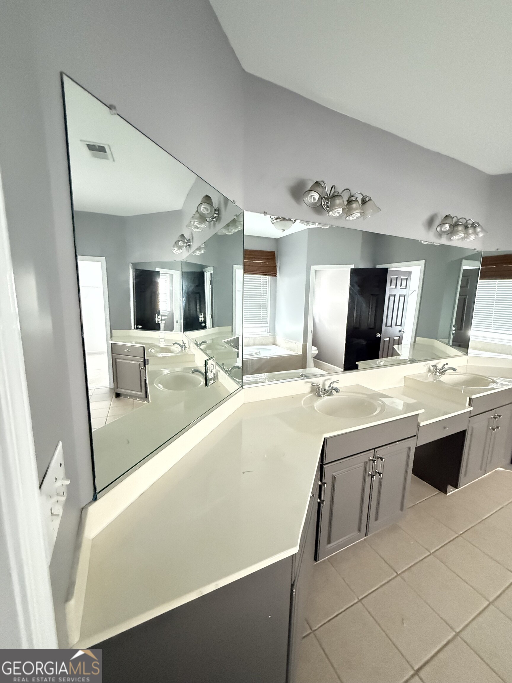 5679 Coopers Glen Court Southwest Mableton, GA 30126 - Photo 17 of 20