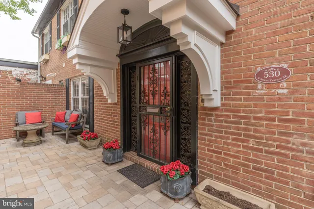 $1,975,000 | 530 F St Terrace Southeast, Washington, DC 20003