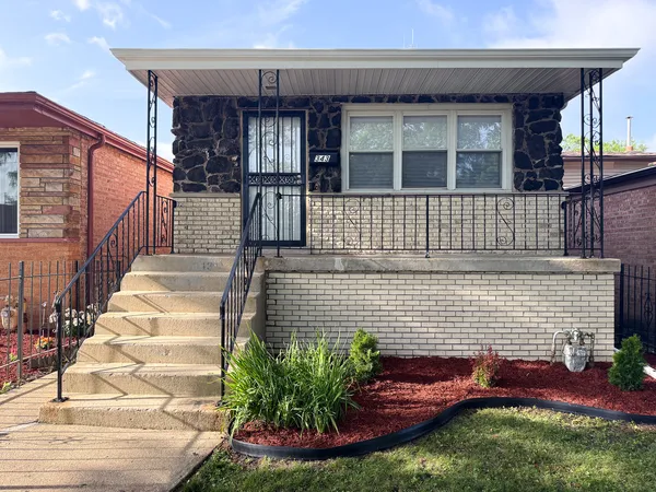 $244,900 | 343 West 102nd Place, Chicago, IL 60628