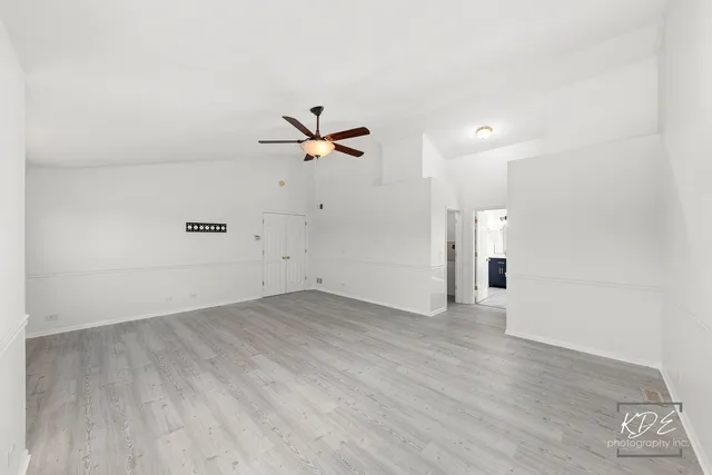 $3,500 | 2612 Lundquist Drive, Aurora, IL 60503