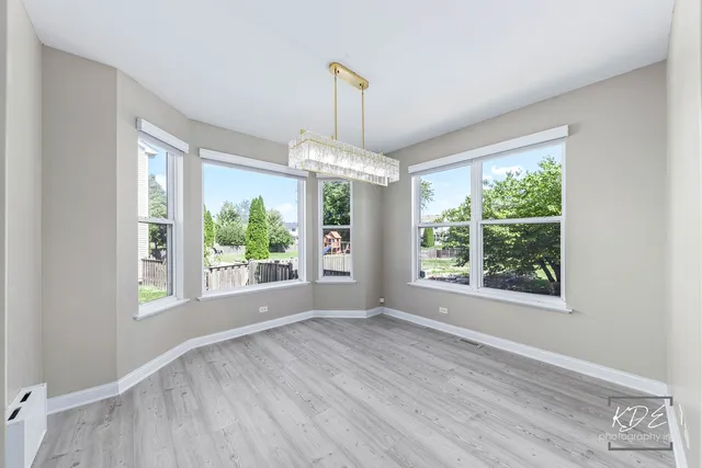 $3,500 | 2612 Lundquist Drive, Aurora, IL 60503