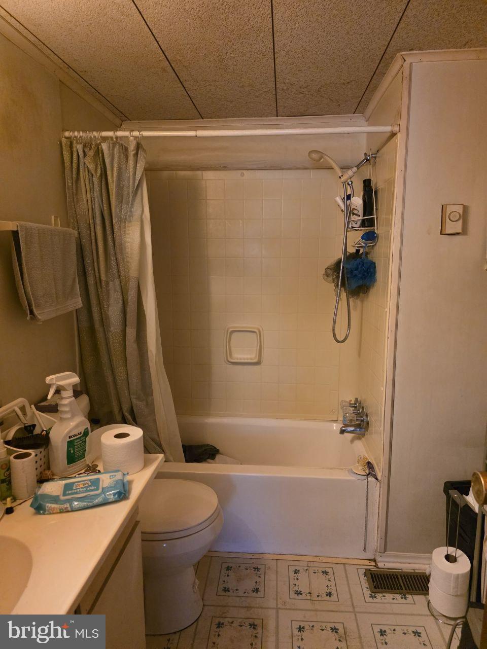 564 Stoney Battery Road Marion, VA 24354 - Photo 9 of 10