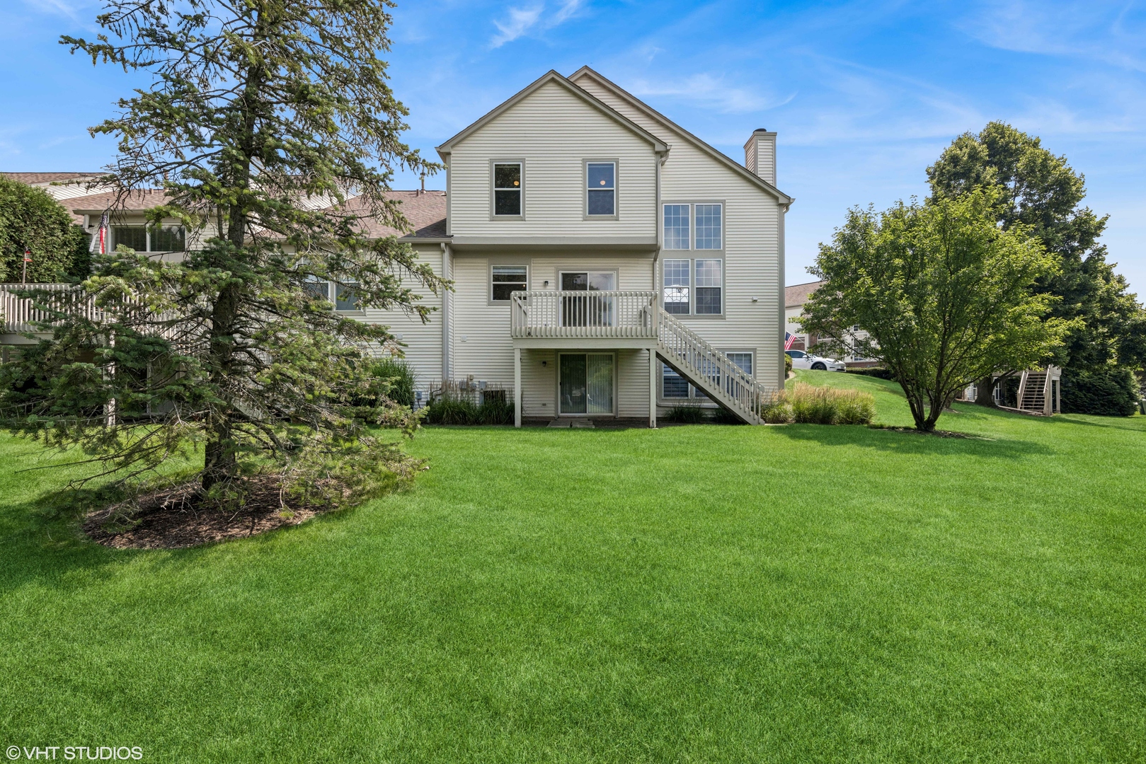 7 Edgebrook Court Algonquin, IL 60102 - Photo 15 of 18 a view of house with yard and green space