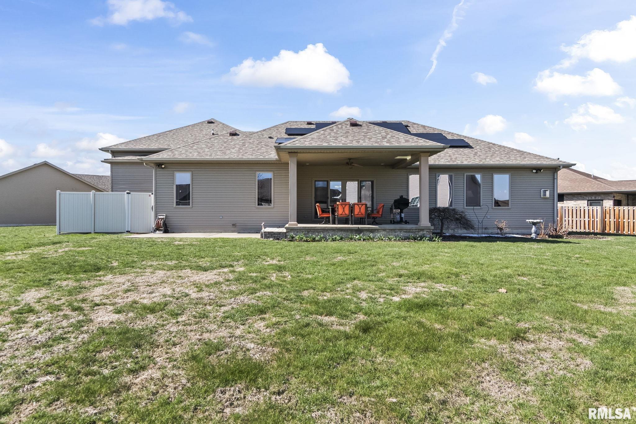 2104 Dubsdread Lane Springfield, IL 62711 - Photo 50 of 55