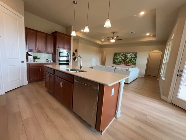 $2,800 | 5602 Caracara Street, Manvel, TX 77578