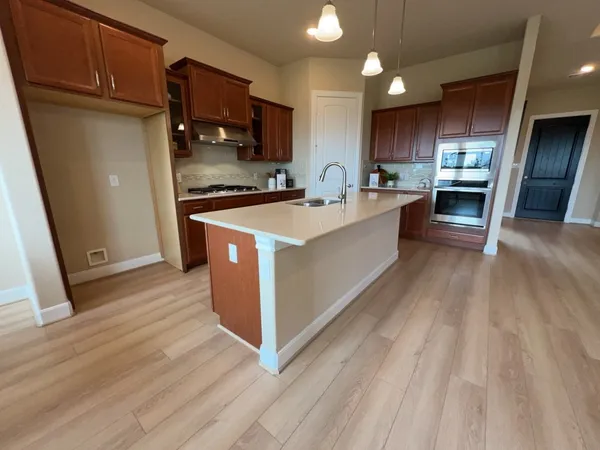 $2,800 | 5602 Caracara Street, Manvel, TX 77578