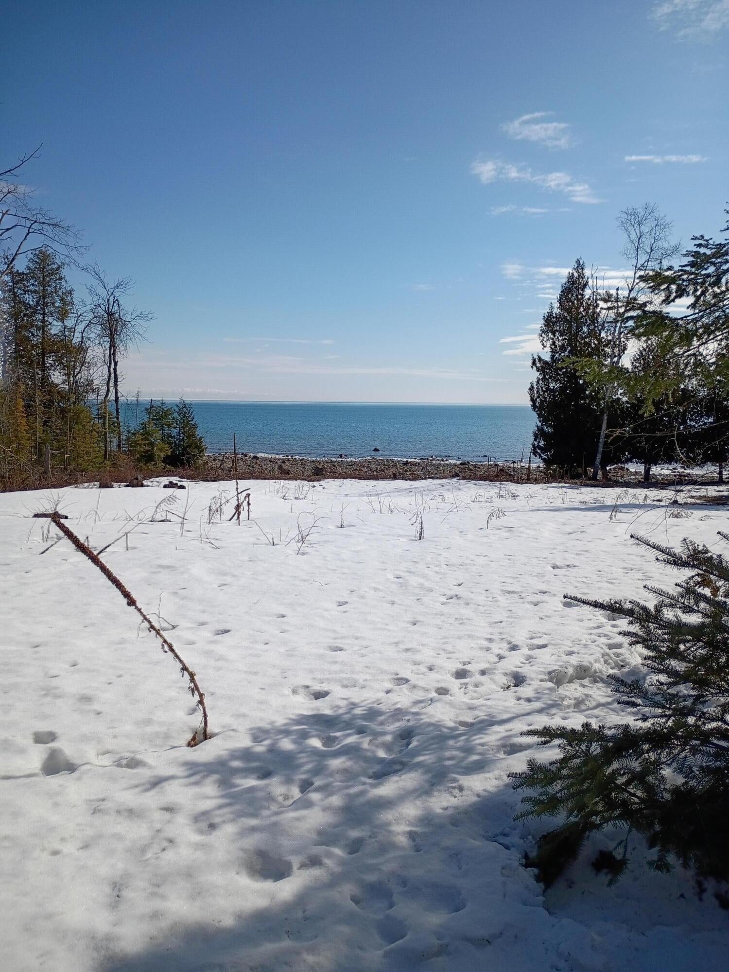 6777 Swimmers Cove Road Alpena, MI 49707 - Photo 4 of 19 123