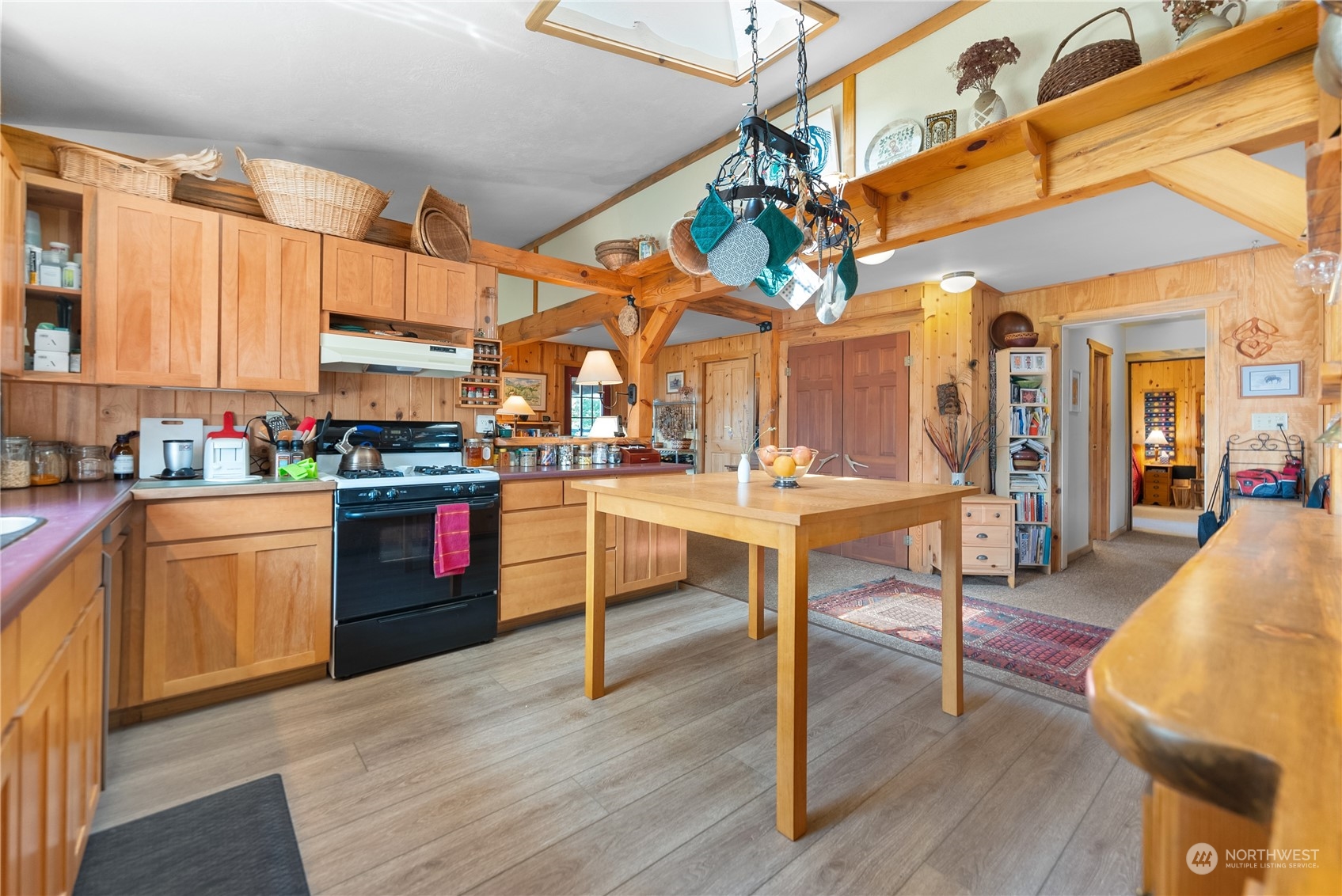 822 Main Street Winthrop, WA 98862 - Photo 13 of 40