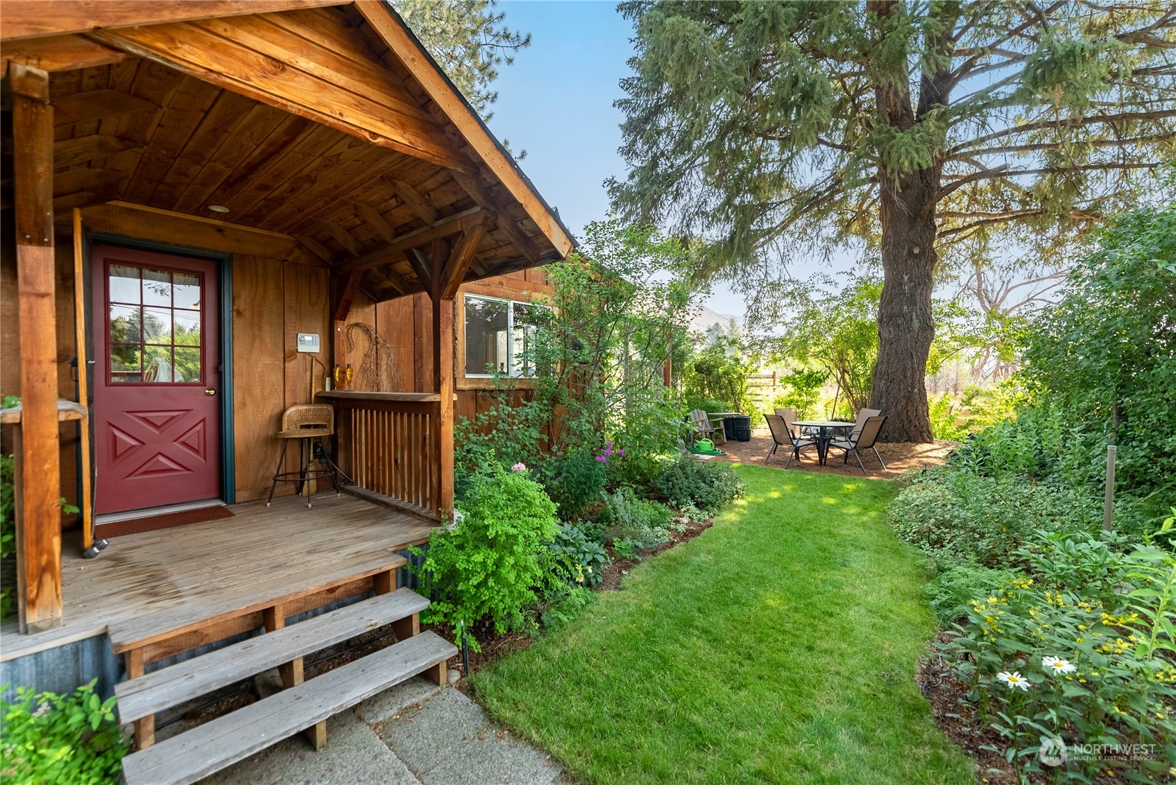 822 Main Street Winthrop, WA 98862 - Photo 36 of 40