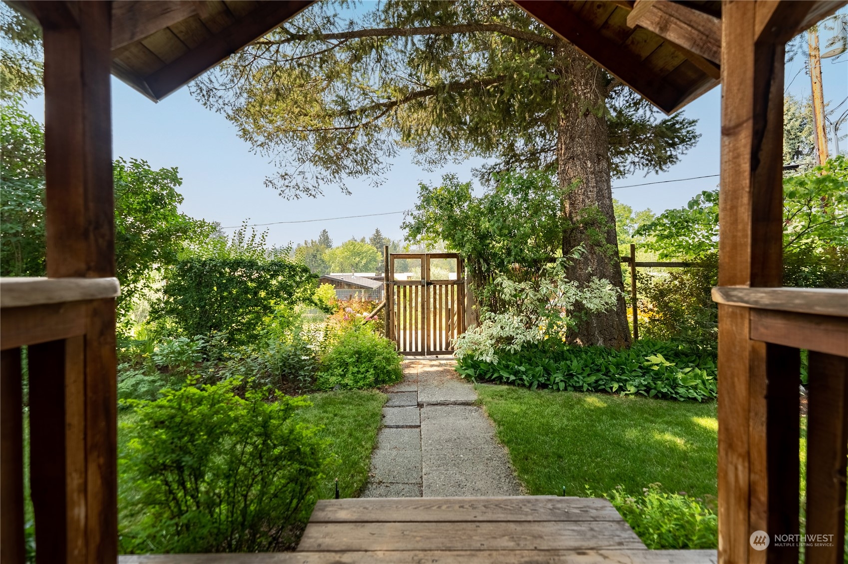 822 Main Street Winthrop, WA 98862 - Photo 6 of 40