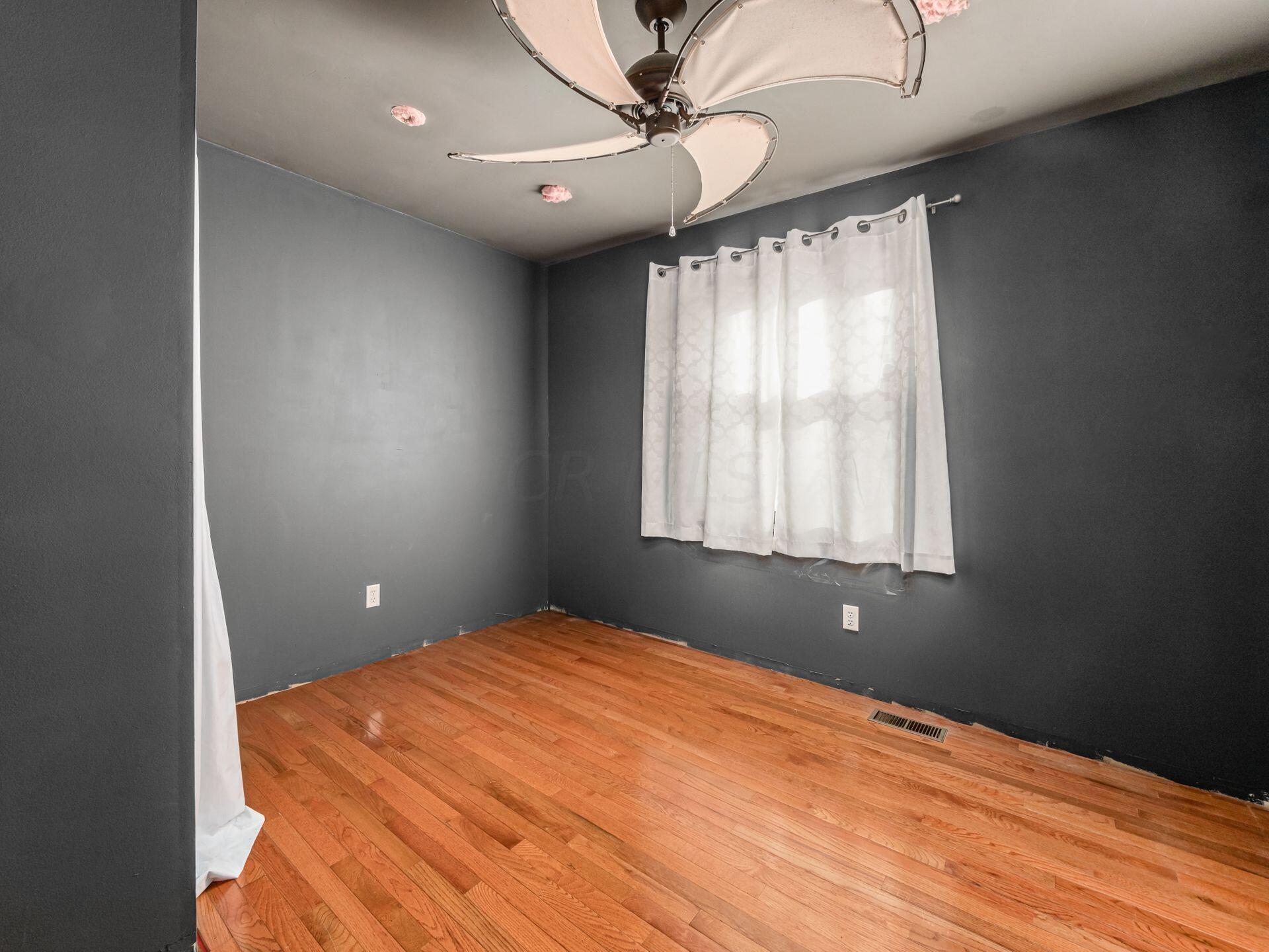 1590 Brown Road Columbus, OH 43223 - Photo 13 of 27 Bedroom 3