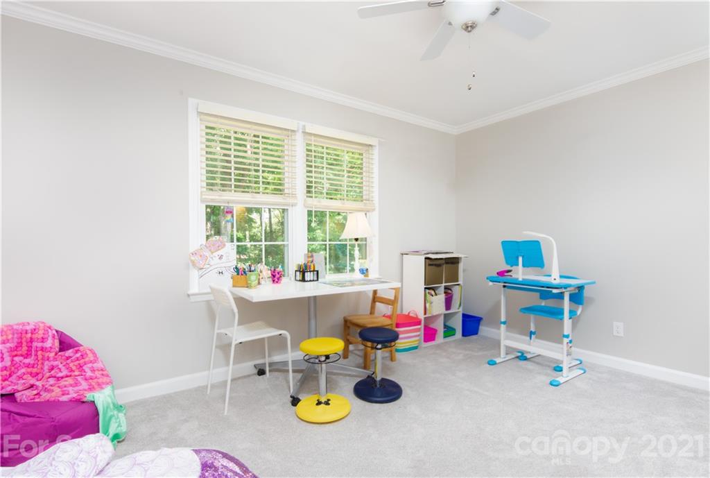 6824 Porterfield Road Charlotte, NC 28226 - Photo 38 of 48 Gallery Image 38