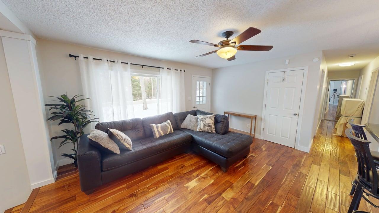 46 Silver Ridge Bangor, ME 04401 - Photo 12 of 41 Living Room