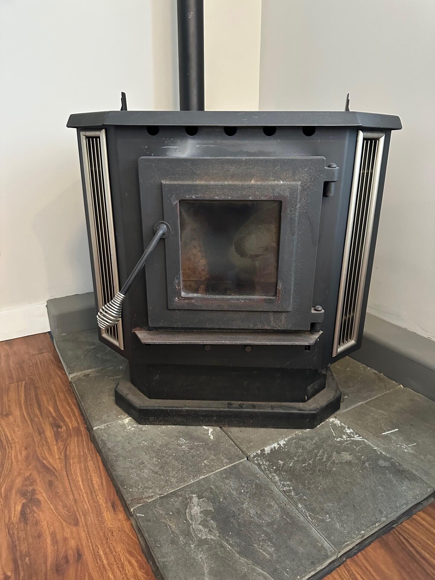 46 Silver Ridge Bangor, ME 04401 - Photo 15 of 41 Pellet Stove-House