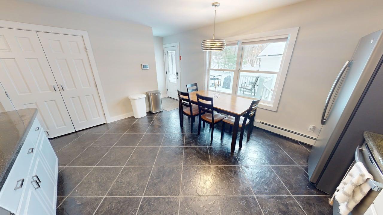 46 Silver Ridge Bangor, ME 04401 - Photo 6 of 41 Kitchen