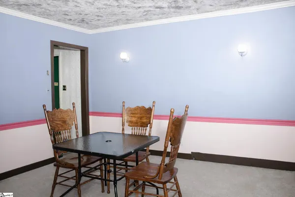 $317,500 | 710 Airport Road, Newberry, SC 29108