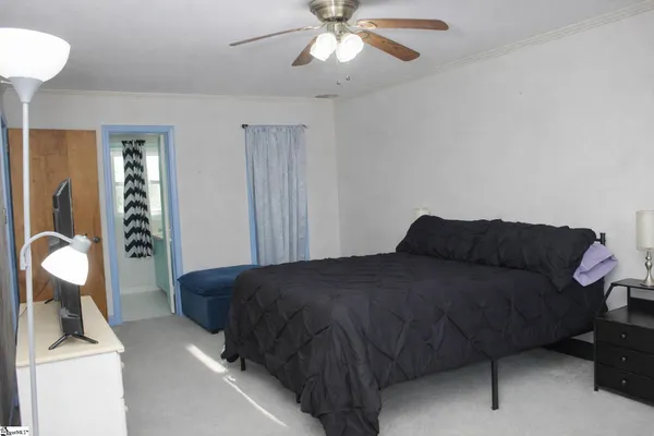 $317,500 | 710 Airport Road, Newberry, SC 29108