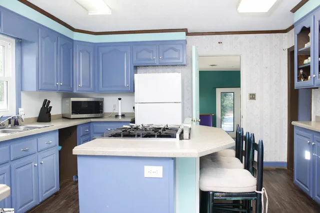 $330,000 | 710 Airport Road, Newberry, SC 29108