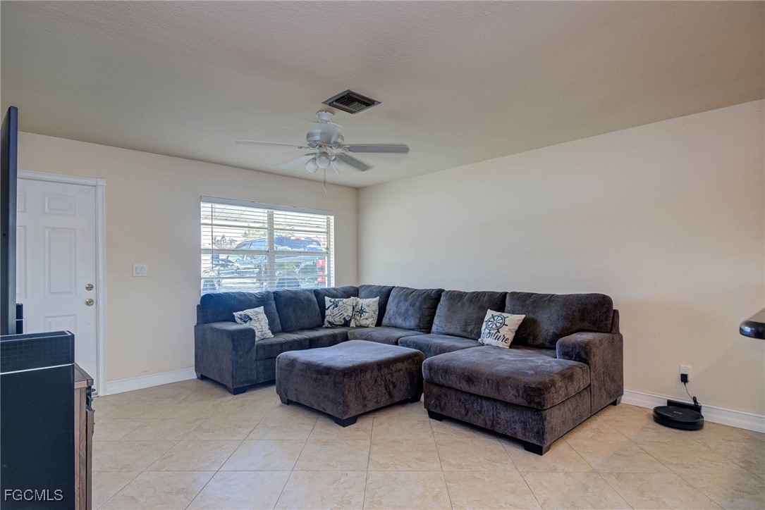 2019 Clark Avenue Fort Myers, FL 33905 - Photo 4 of 23 a living room with furniture and a window