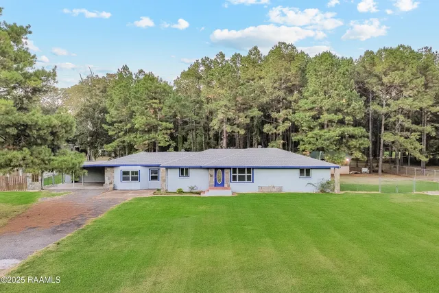 $175,000 | 1405 Basile Eunice Highway, Basile, LA 70515