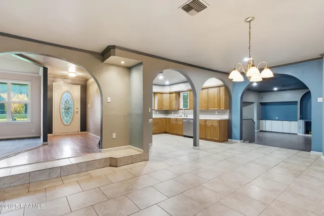 $175,000 | 1405 Basile Eunice Highway, Basile, LA 70515