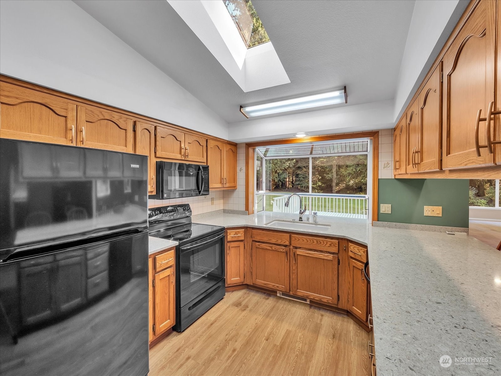 19227 Badke Road Snohomish, WA 98290 - Photo 7 of 40