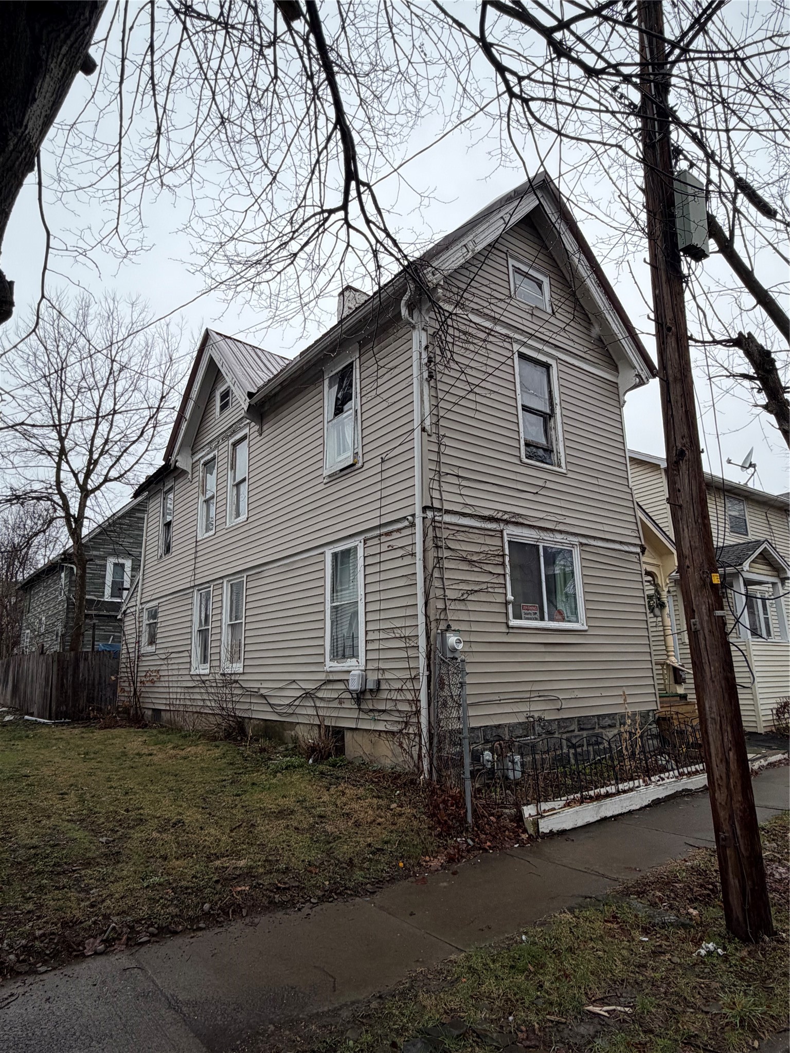 11 Rutherford Street Binghamton, NY 13901 - Photo 2 of 2