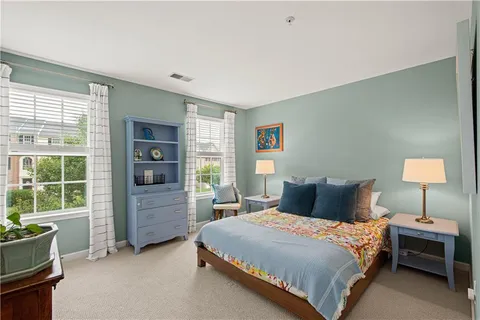$440,000 | 98 Kensington Drive, Pittsburgh, PA 15237