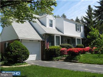 2615 Oriole Road Broomall, PA 19008 - Photo 1 of 12 Exterior Front