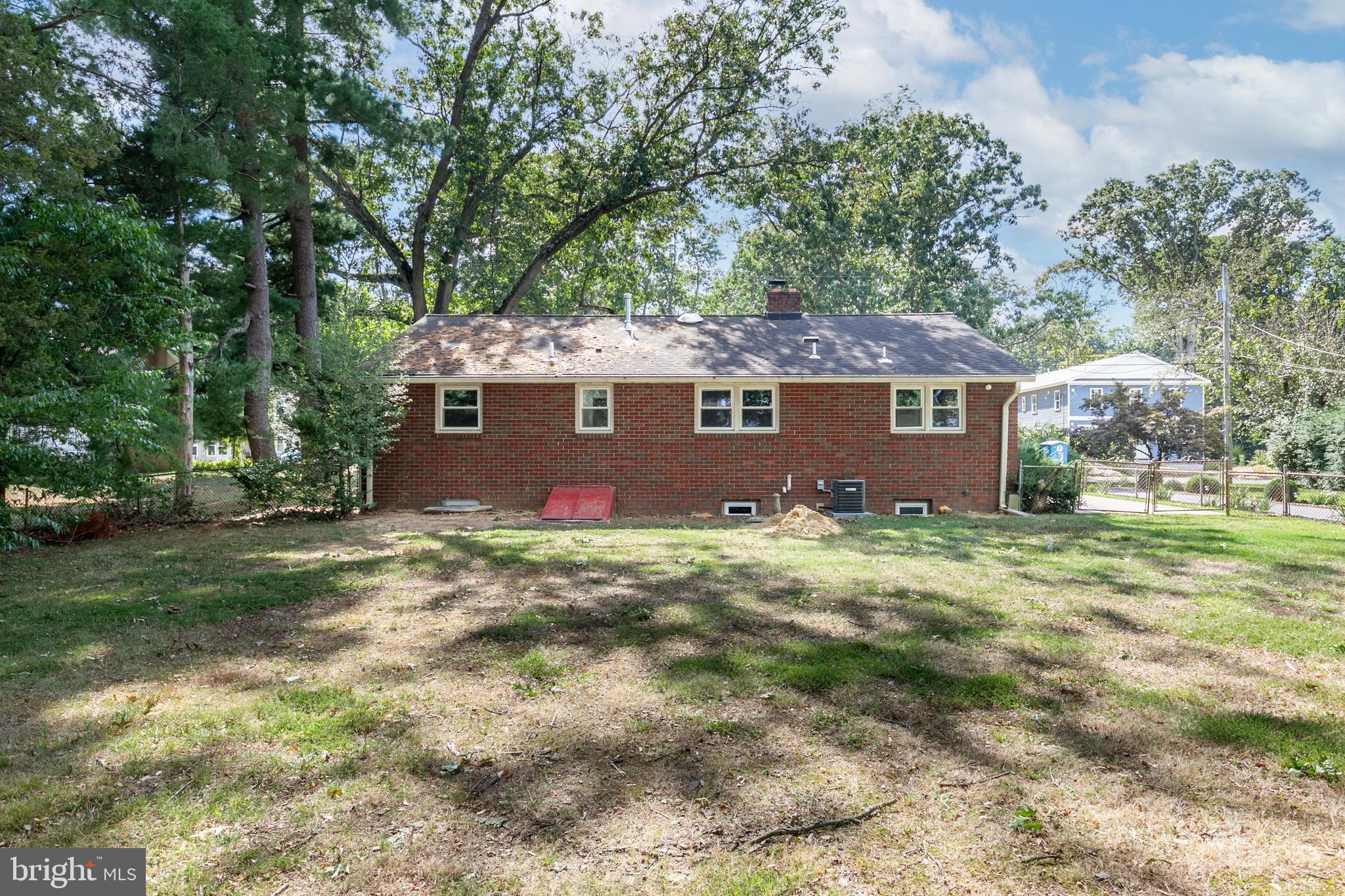 405 Hamilton Road Glassboro, NJ 08028 - Photo 27 of 28 a view of outdoor space yard and yard