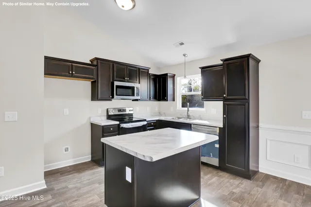 $286,900 | 201 Megans Field Place, Unit 66, Richlands, NC 28574