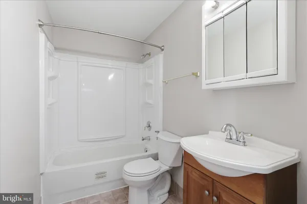 $4,000 | 8362 Gaither Street, Manassas, VA 20110