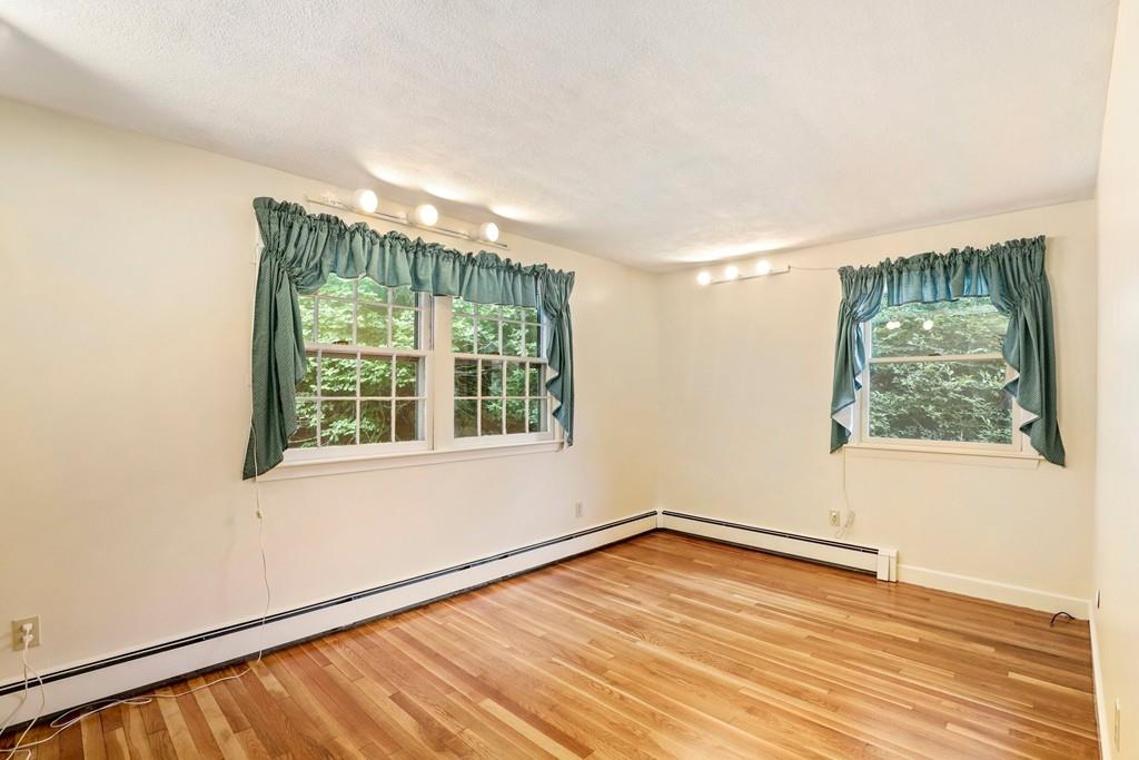 28 Jodie Road Framingham, MA 01702 - Photo 17 of 33 Gallery Image 17