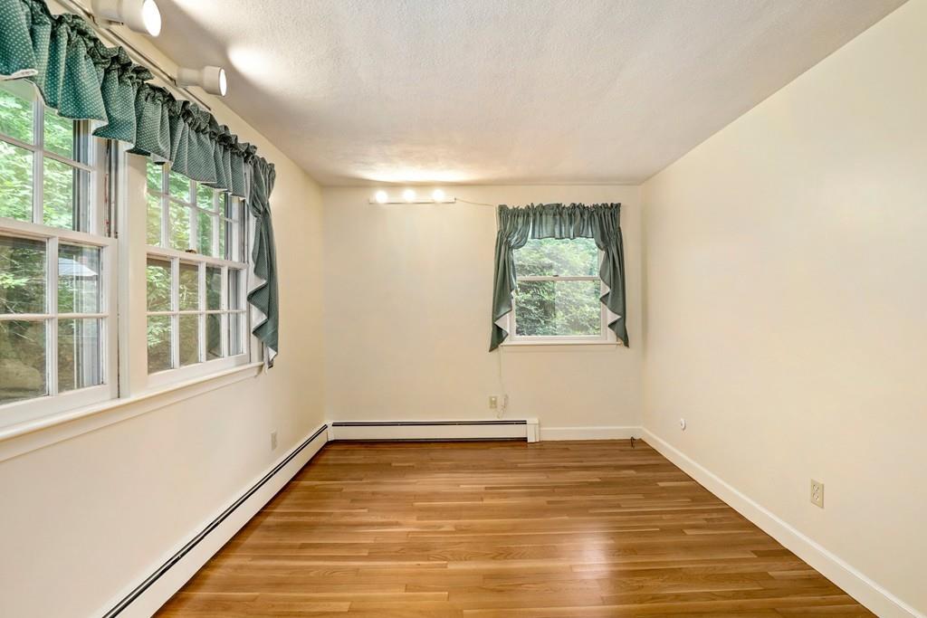 28 Jodie Road Framingham, MA 01702 - Photo 18 of 33 Gallery Image 18