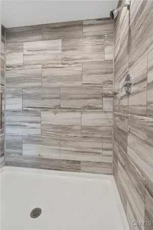 $385,000 | 339 County Rte 37, Central Square, NY 13036