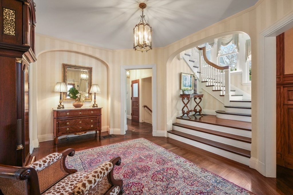 96 Dean Road Brookline, MA 02445 - Photo 16 of 40