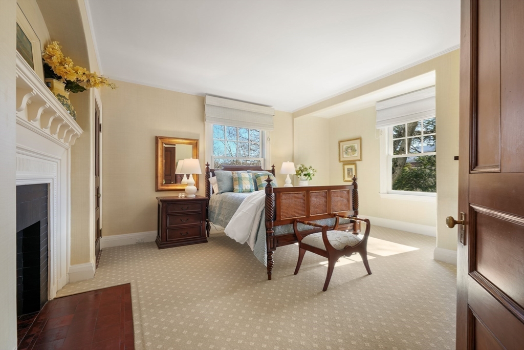 96 Dean Road Brookline, MA 02445 - Photo 23 of 40