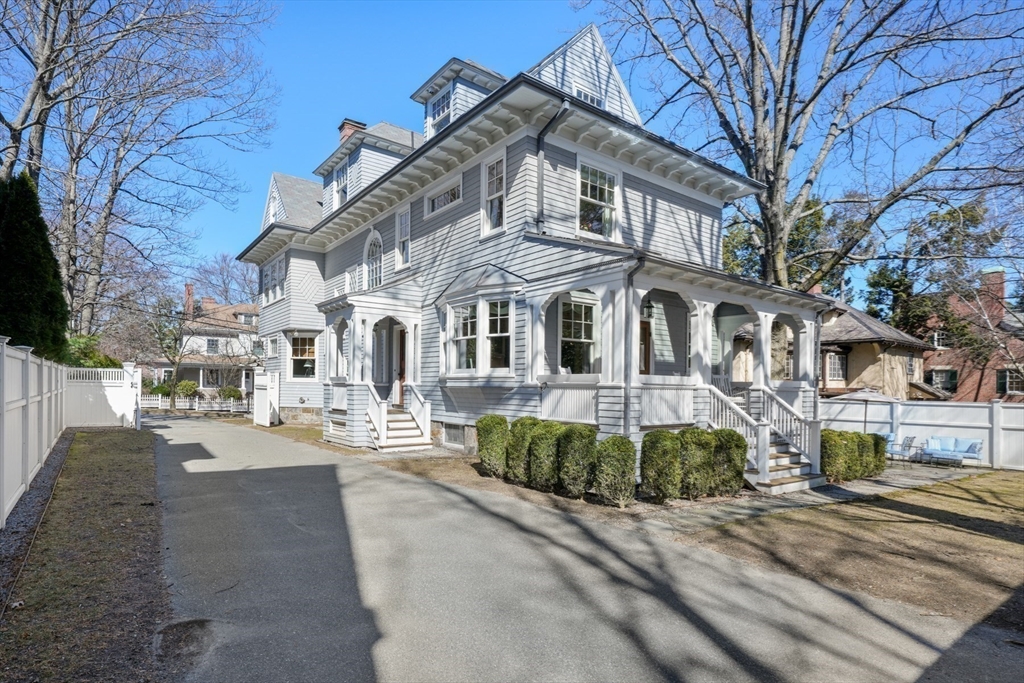 96 Dean Road Brookline, MA 02445 - Photo 37 of 40