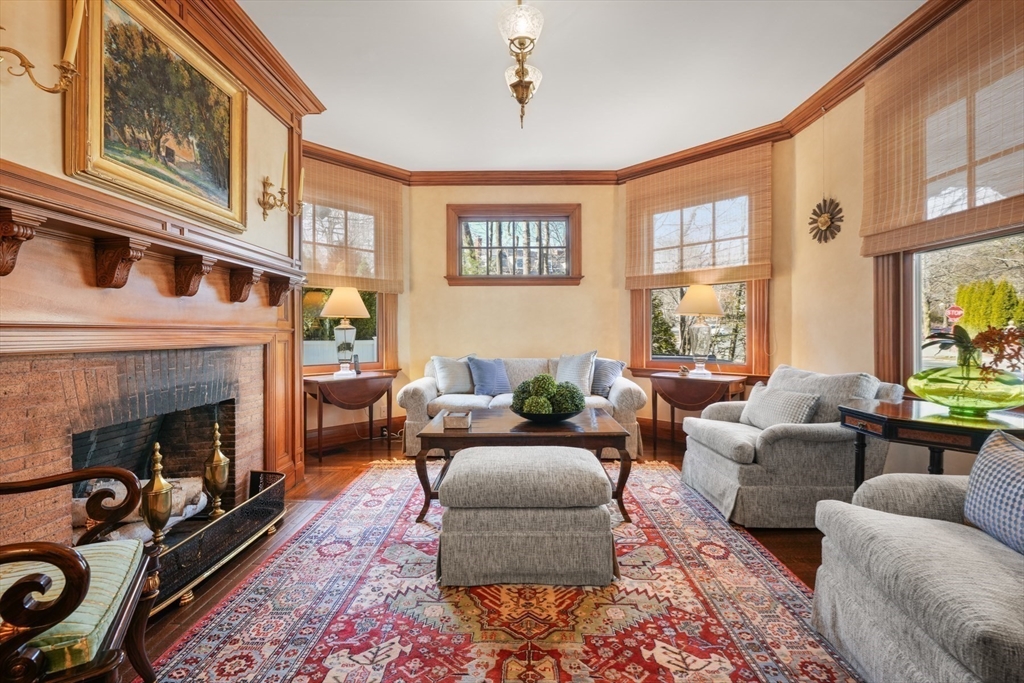 96 Dean Road Brookline, MA 02445 - Photo 5 of 40