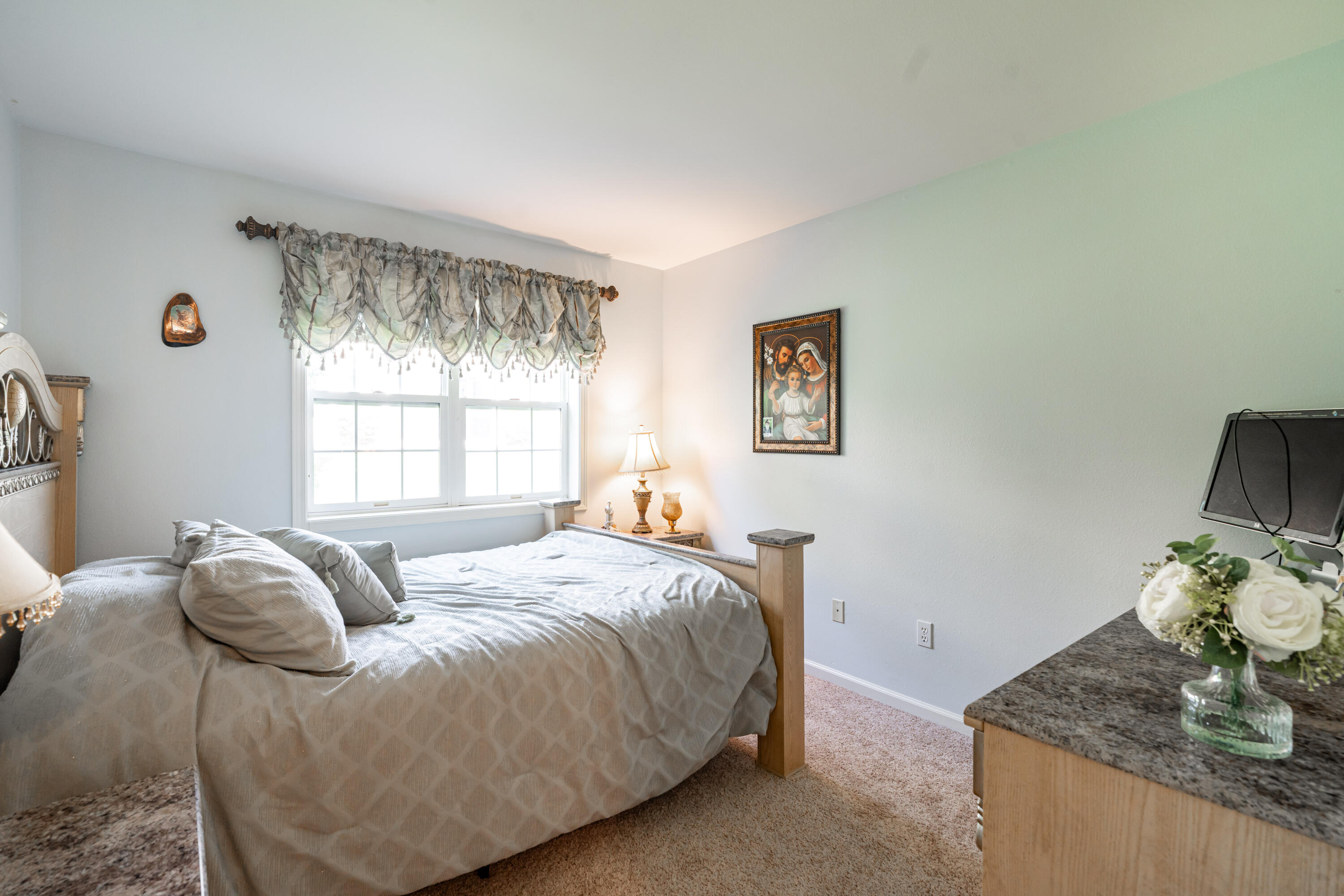 5201 South Tuckaway Boulevard Greenfield, WI 53221 - Photo 18 of 31 DSC00958