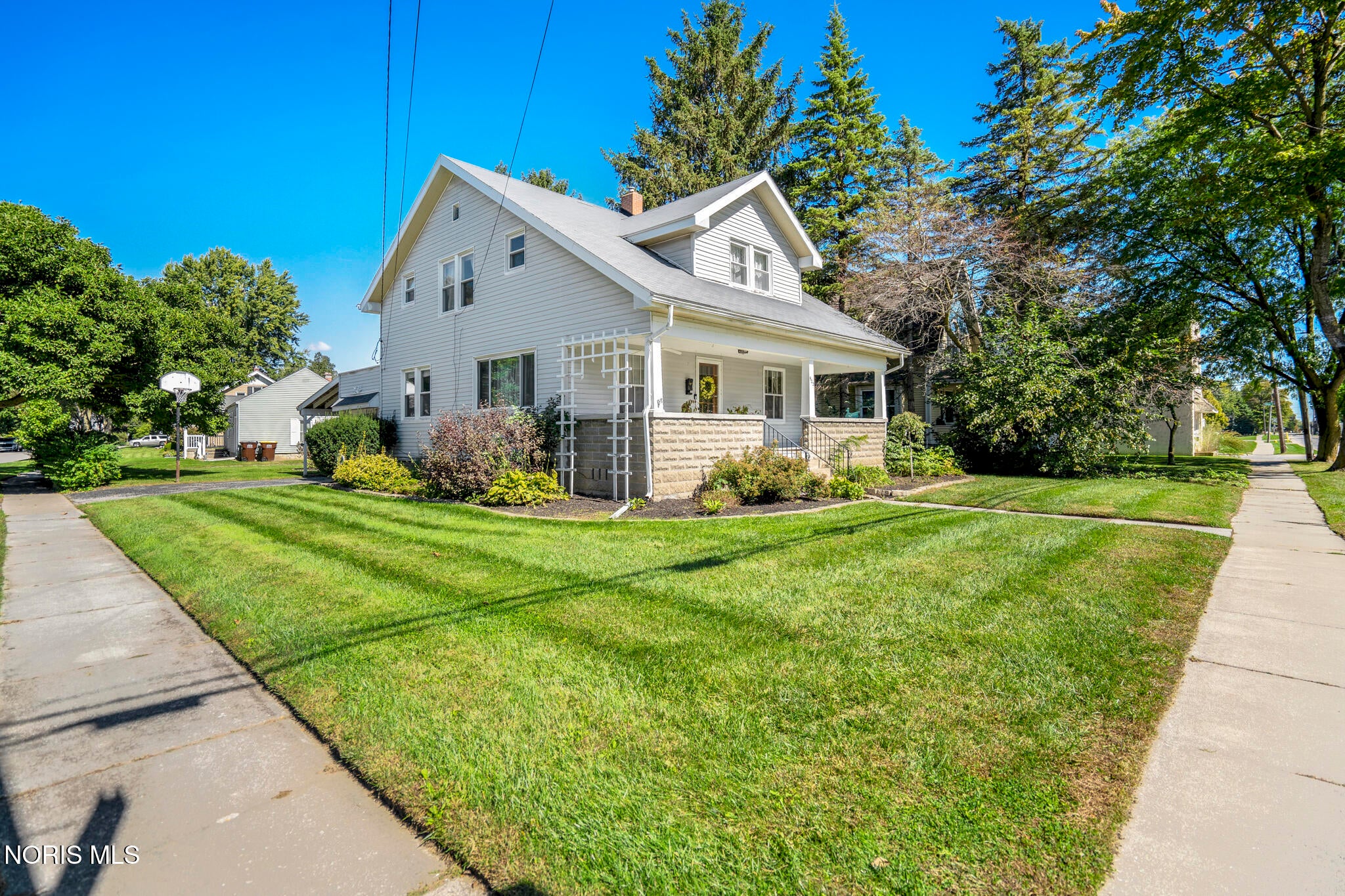 922 Farnsworth Road Waterville, OH 43566 - Photo 2 of 28 Gallery Image 2